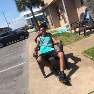 Meet your Posher, Cade